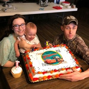 Meet your Posher, Desiree